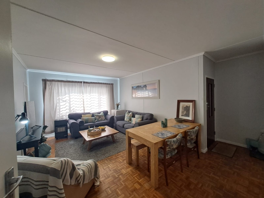 To Let 2 Bedroom Property for Rent in Claremont Western Cape